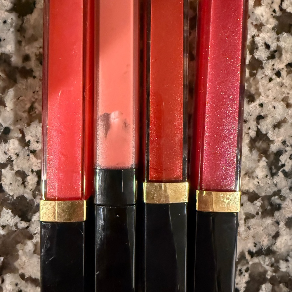 Assorted Chanel Rouge Coco - Picture 2 of 7